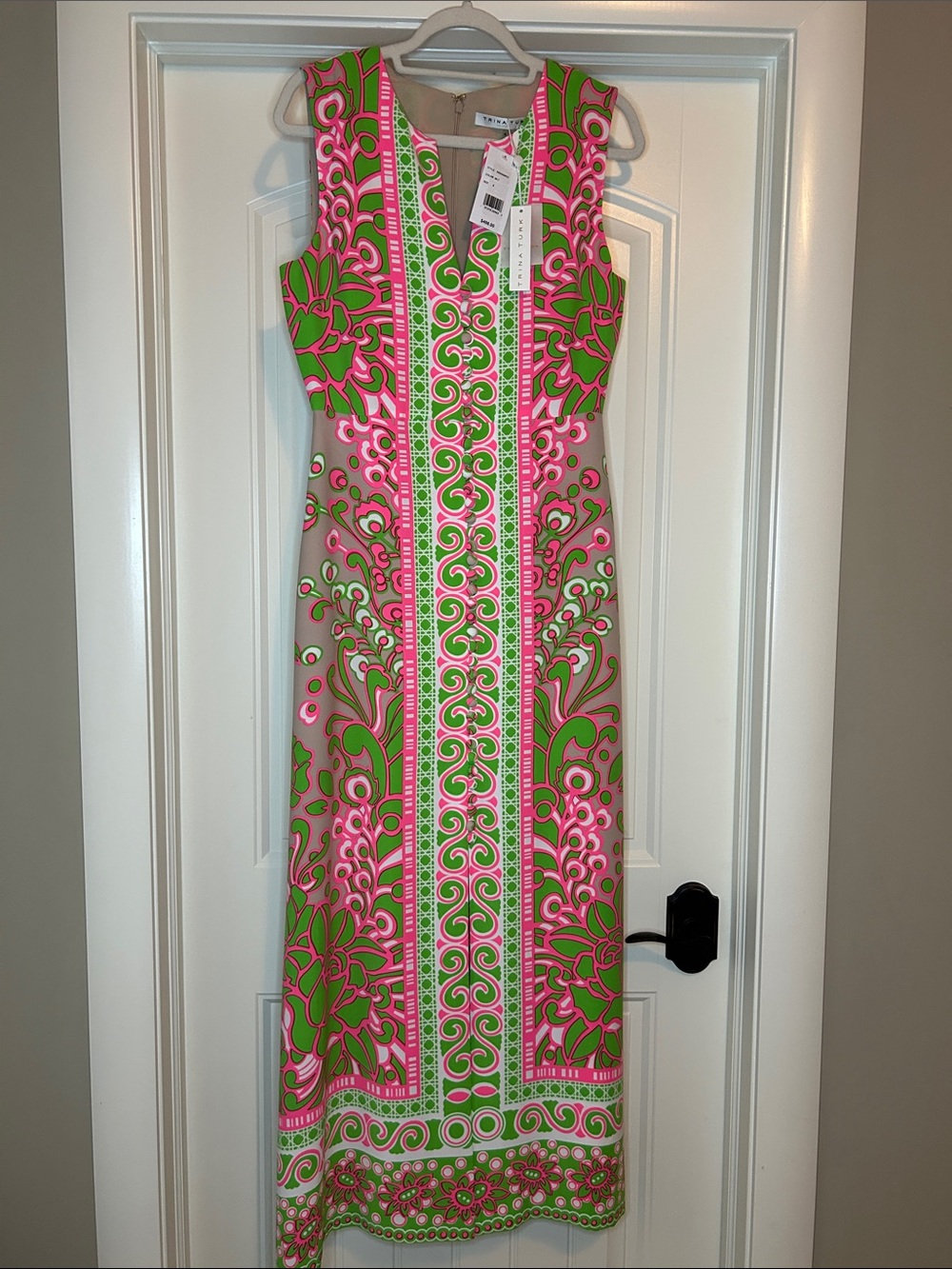 NWT Trina Turk Novak Sleeveless Midi Dress- Petra Floral - Picture 3 of 8